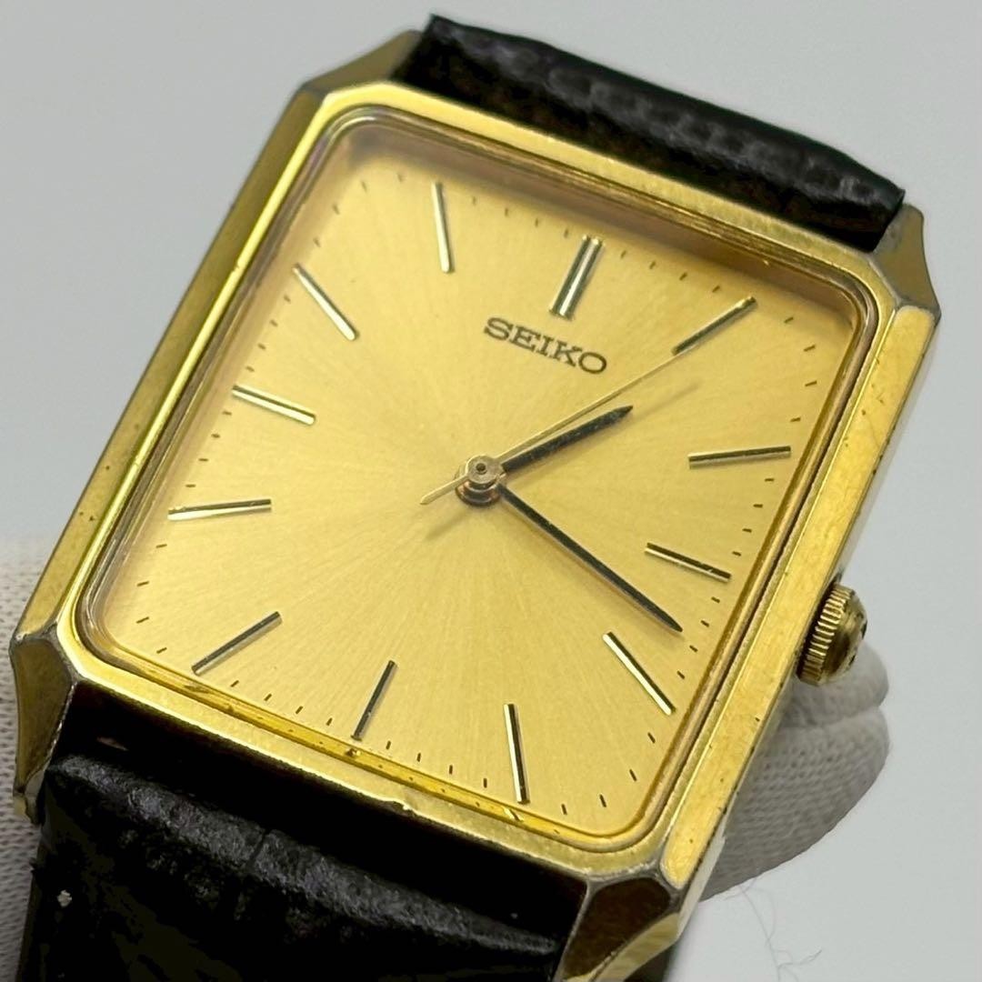 Seiko Vintage Square Men’s Quartz Watch Black Japan New Battery 075904