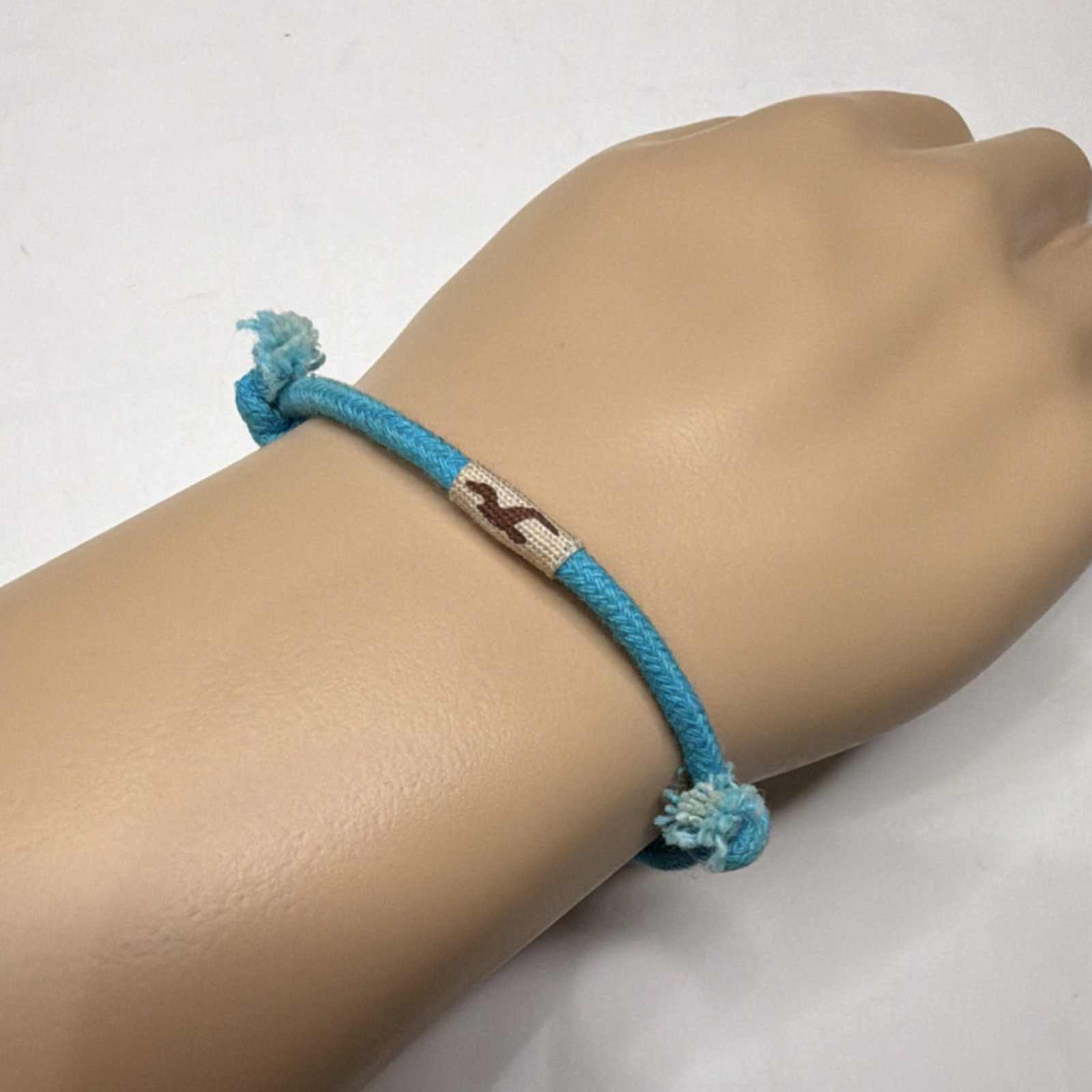 Hollister Blue Braided Fabric Bracelet Adjustable Tie Unisex Adults Beaded