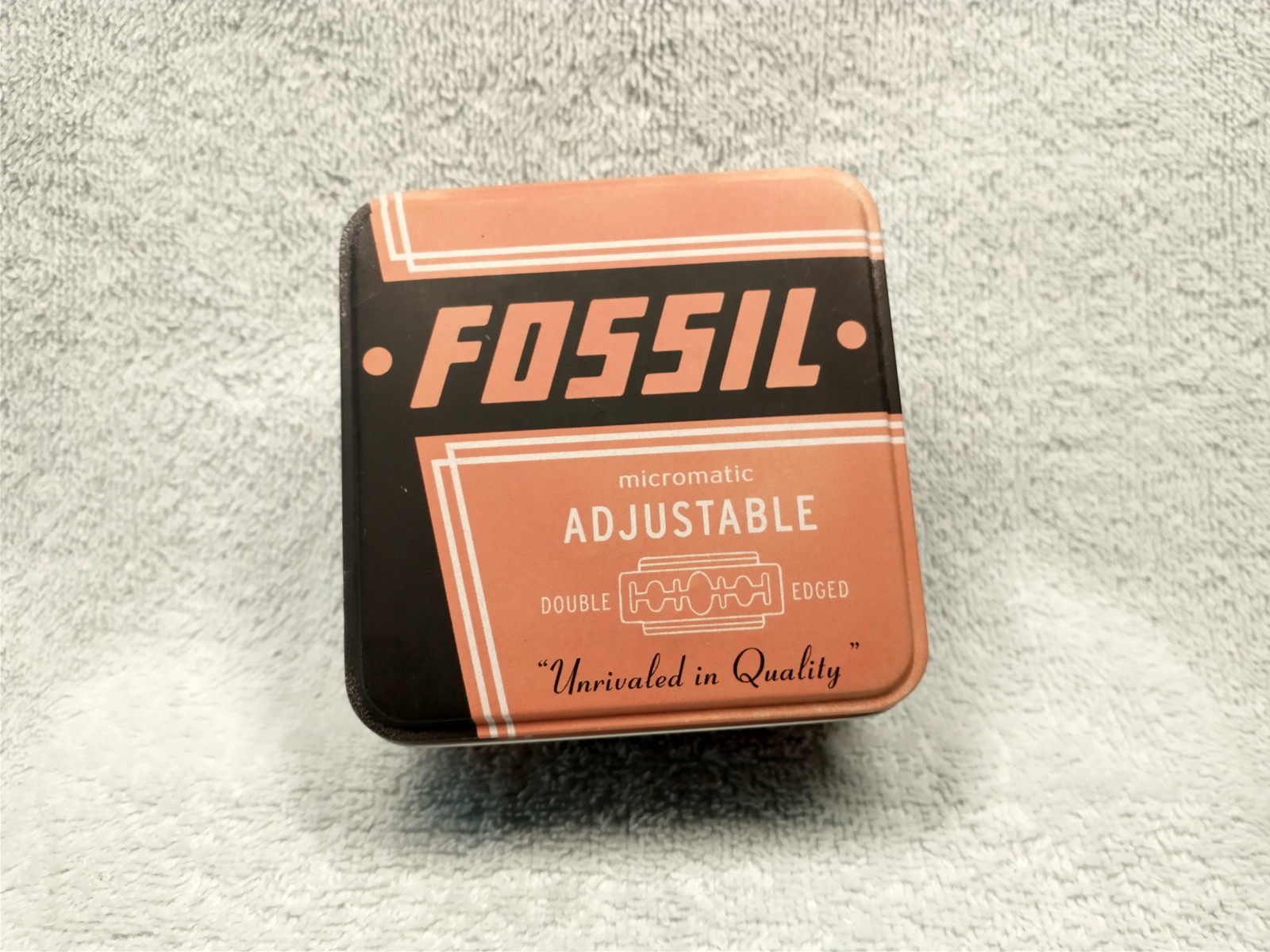 FOSSIL ITB “FOREMAN: All “ION-PLATED BLACK /BLACK S/S CHRONO BRACELET WATCH