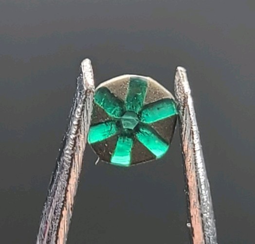 EXTREMELY RARE Tripache Emerald From Colombia 0.26 ct with unique spokes
