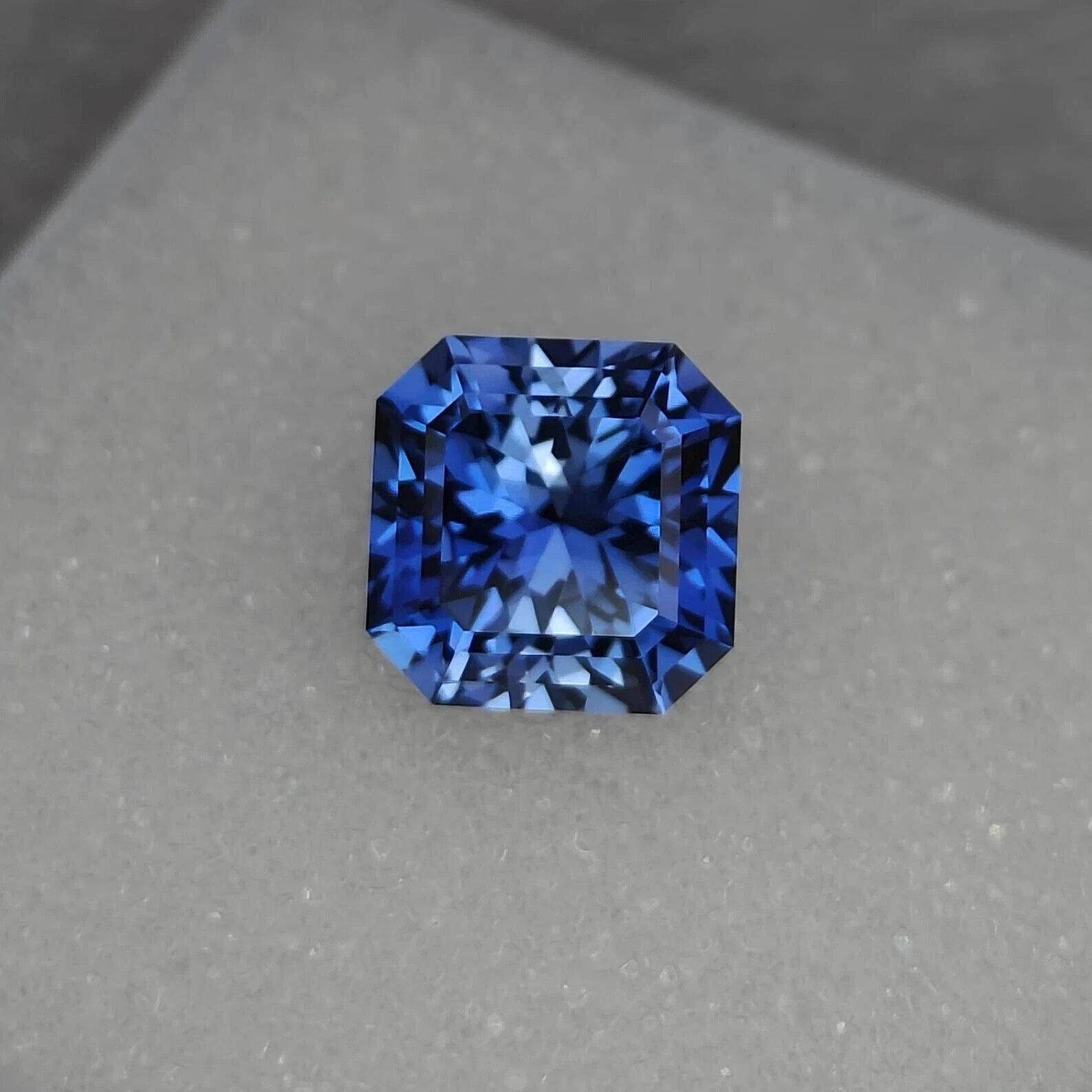 Natural Kashmiri Blue Sapphire Asscher Cut AAA+ 9-11Ct Certified Loose Gemstone