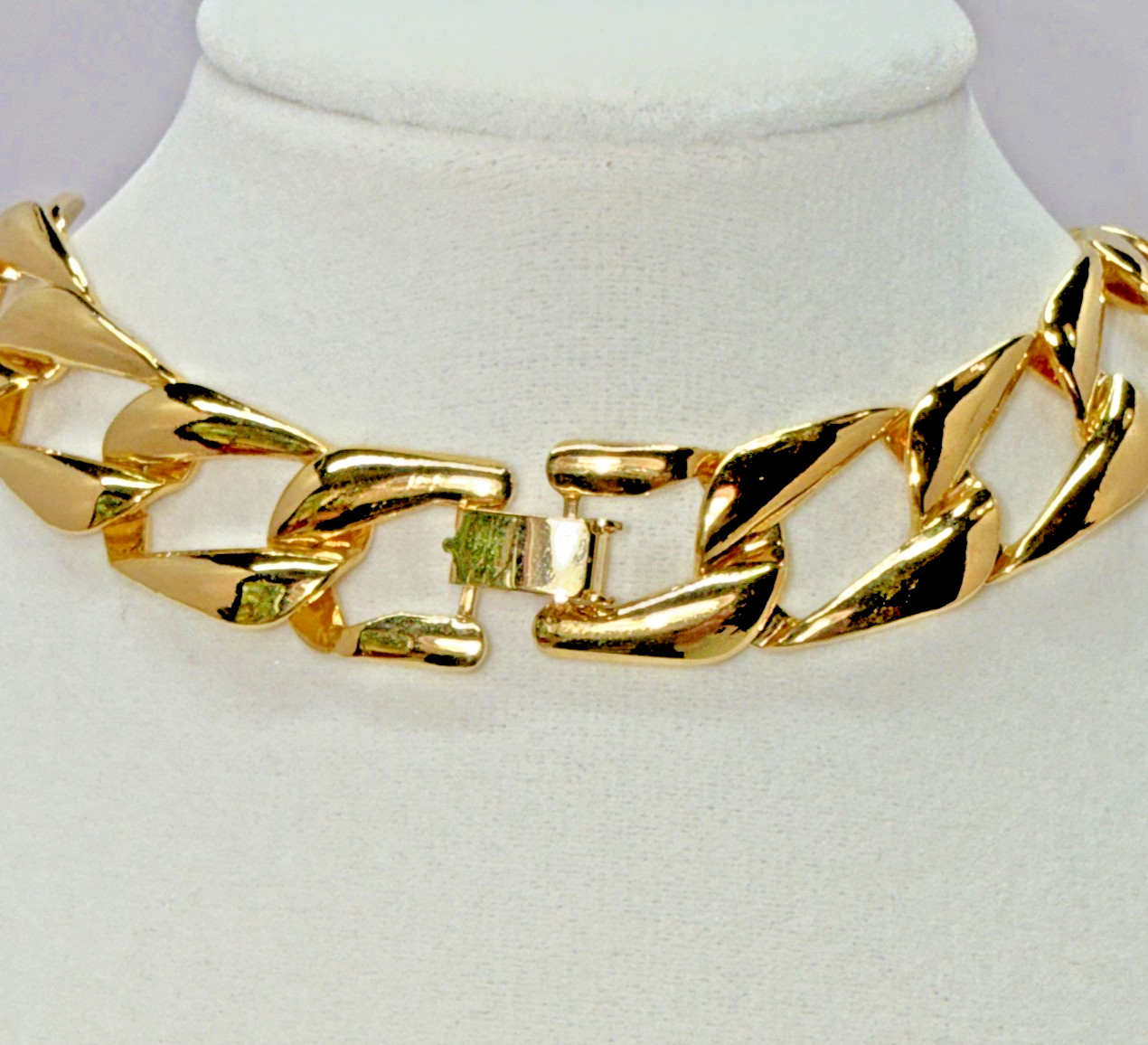 Vintage Gold Tone Chunky Cuban Link Statement Collar Necklace Heavy Runway