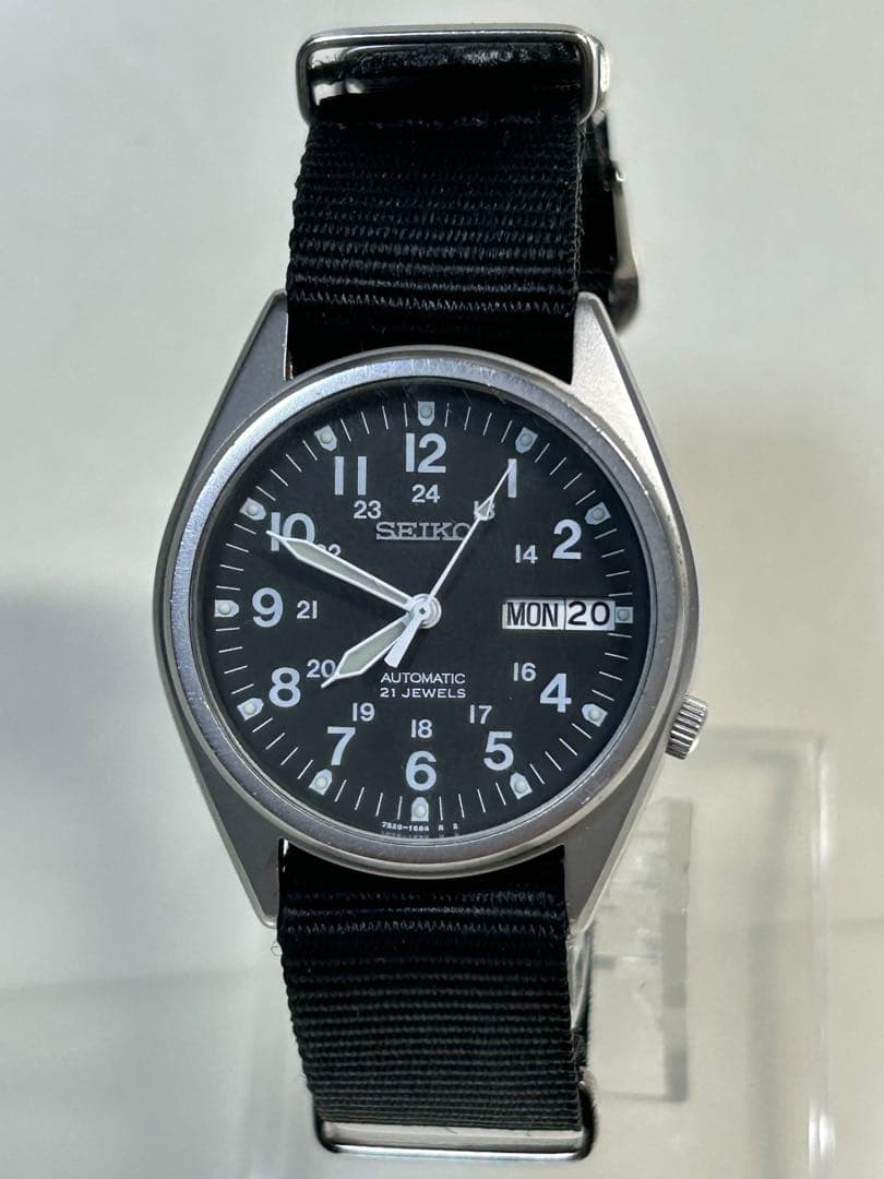 SEIKO Slim and Lightweight Boys’ Military Watch 7S26-3060 Black Dial