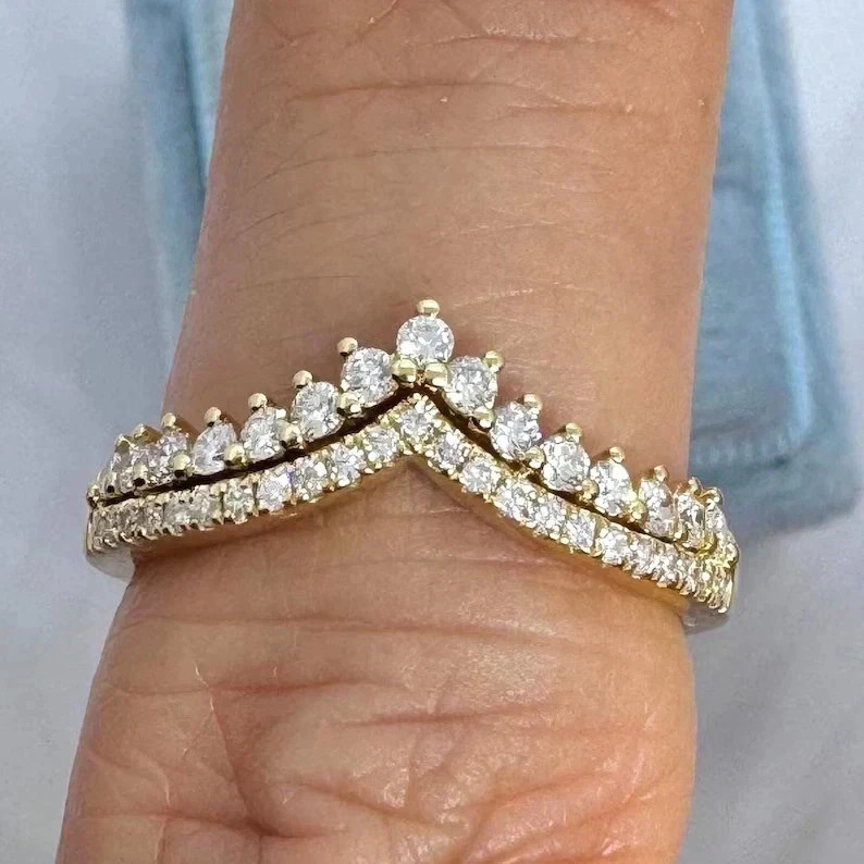 2Ct Round Cut Lab Created Diamond Women’s Chevron Ring 14K Yellow Gold Plated