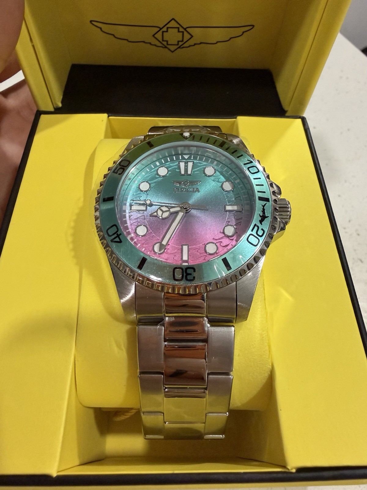 Invicta Pro Diver Kromatyk 50931 Men’s 43mm Steel Watch Pink Blue Dial NEW Box