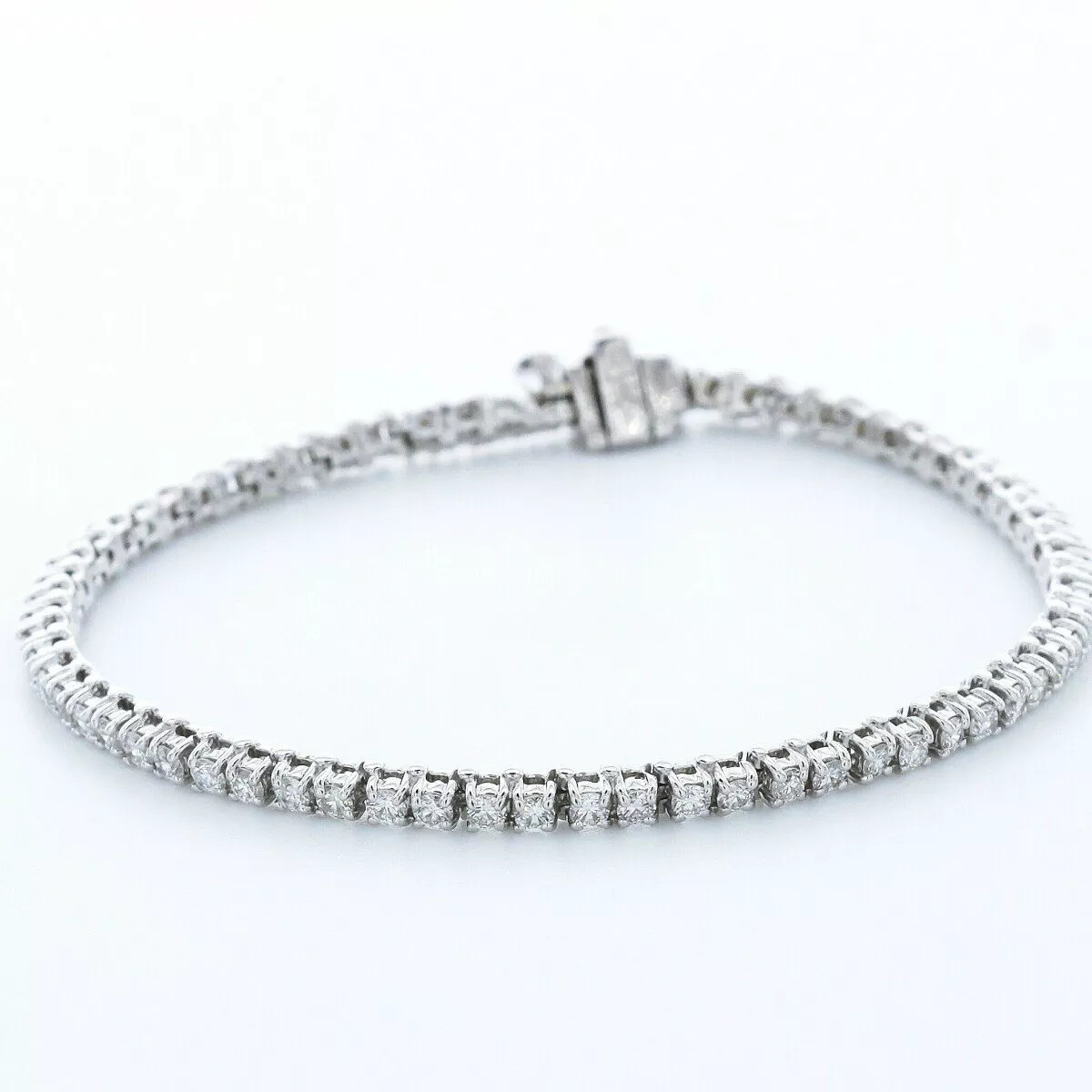 Tennis Bracelet Solid 14K Gold Classic 3.05 Carat Round Lab-Grown Diamond D VVS1