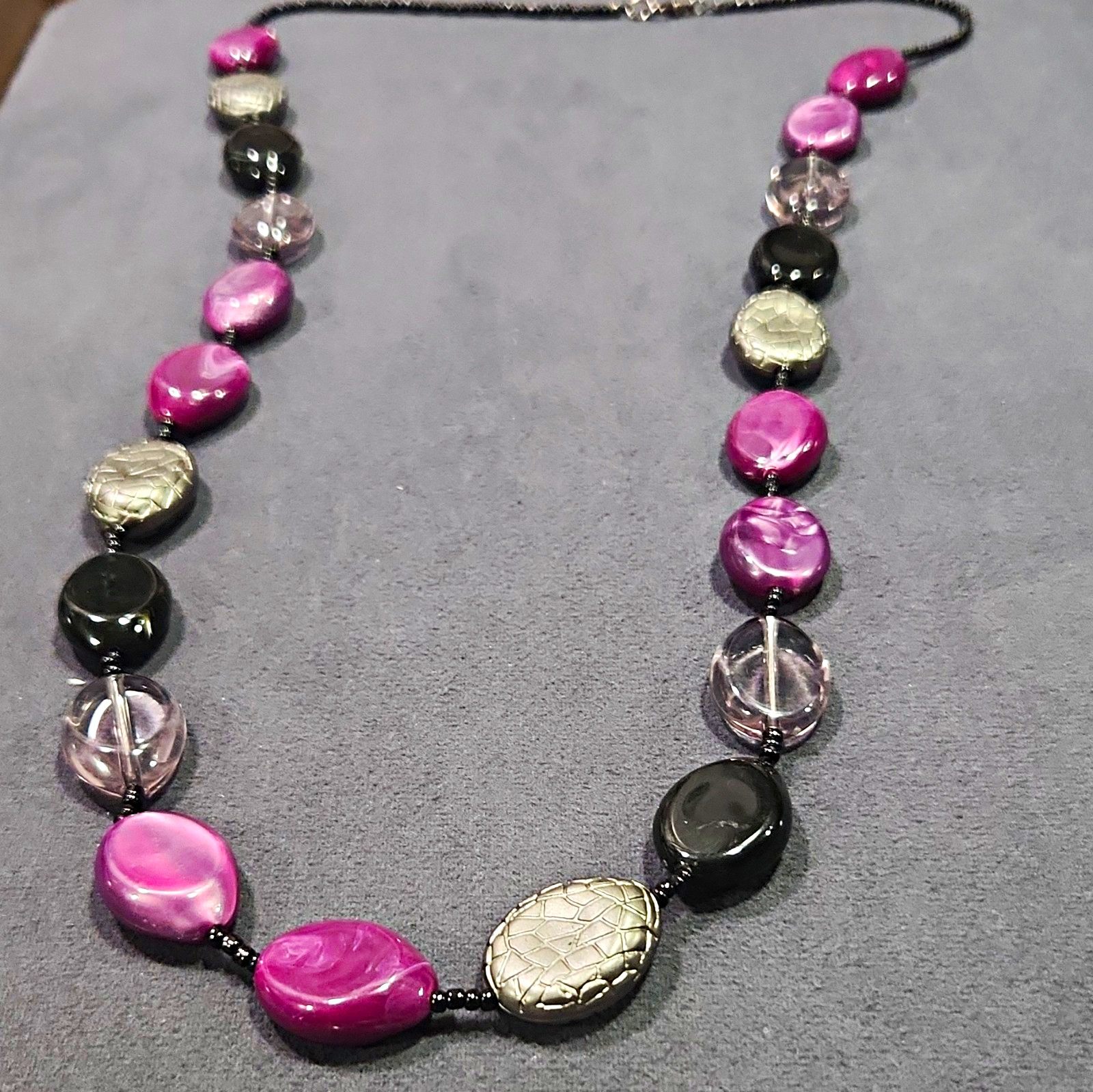 Multicolor Beaded Necklace Chain Lobster Clasp No Stone