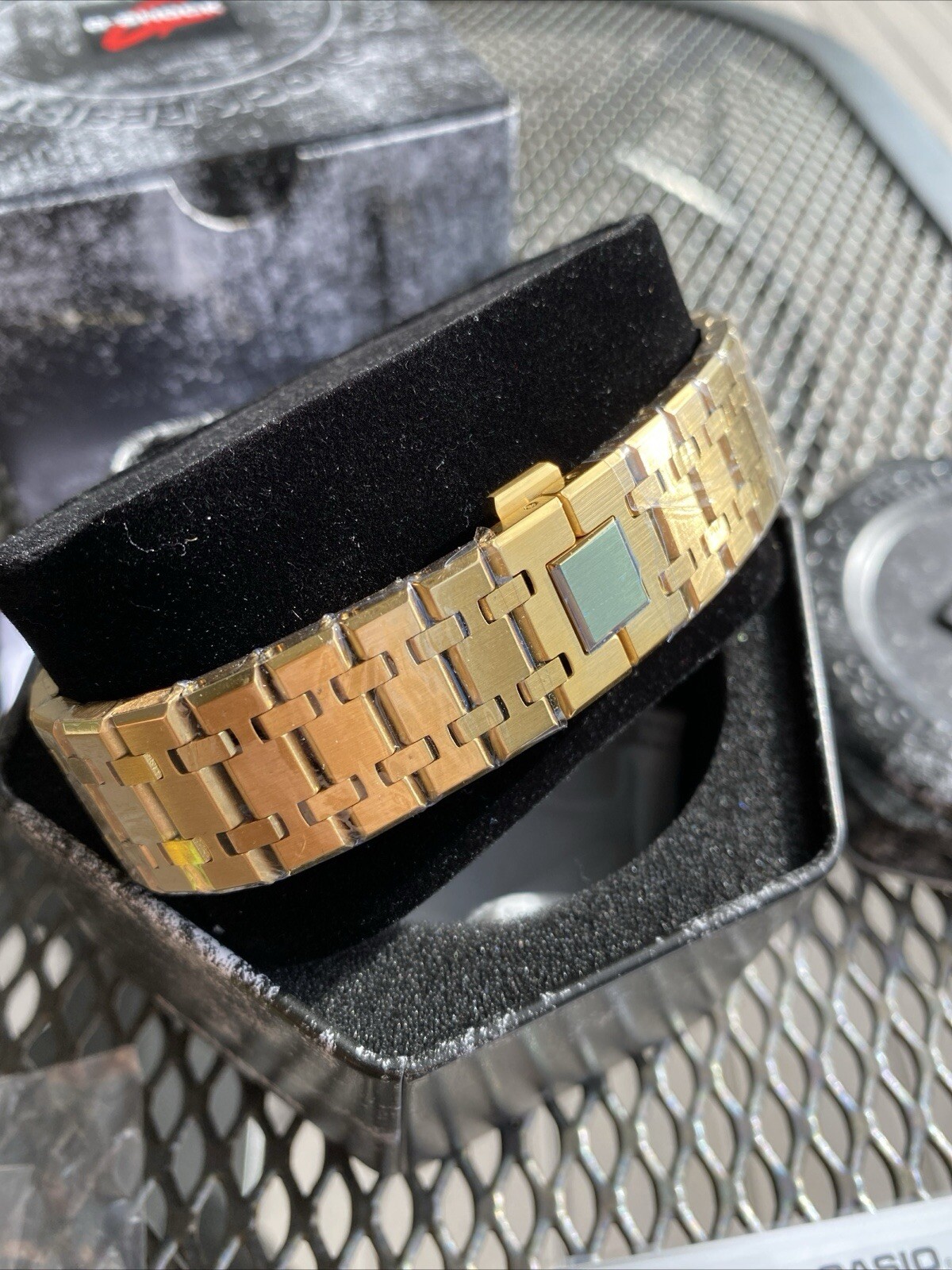 New Casio G-Shock Gold Color GA2100 All Yellow Gold custom modification