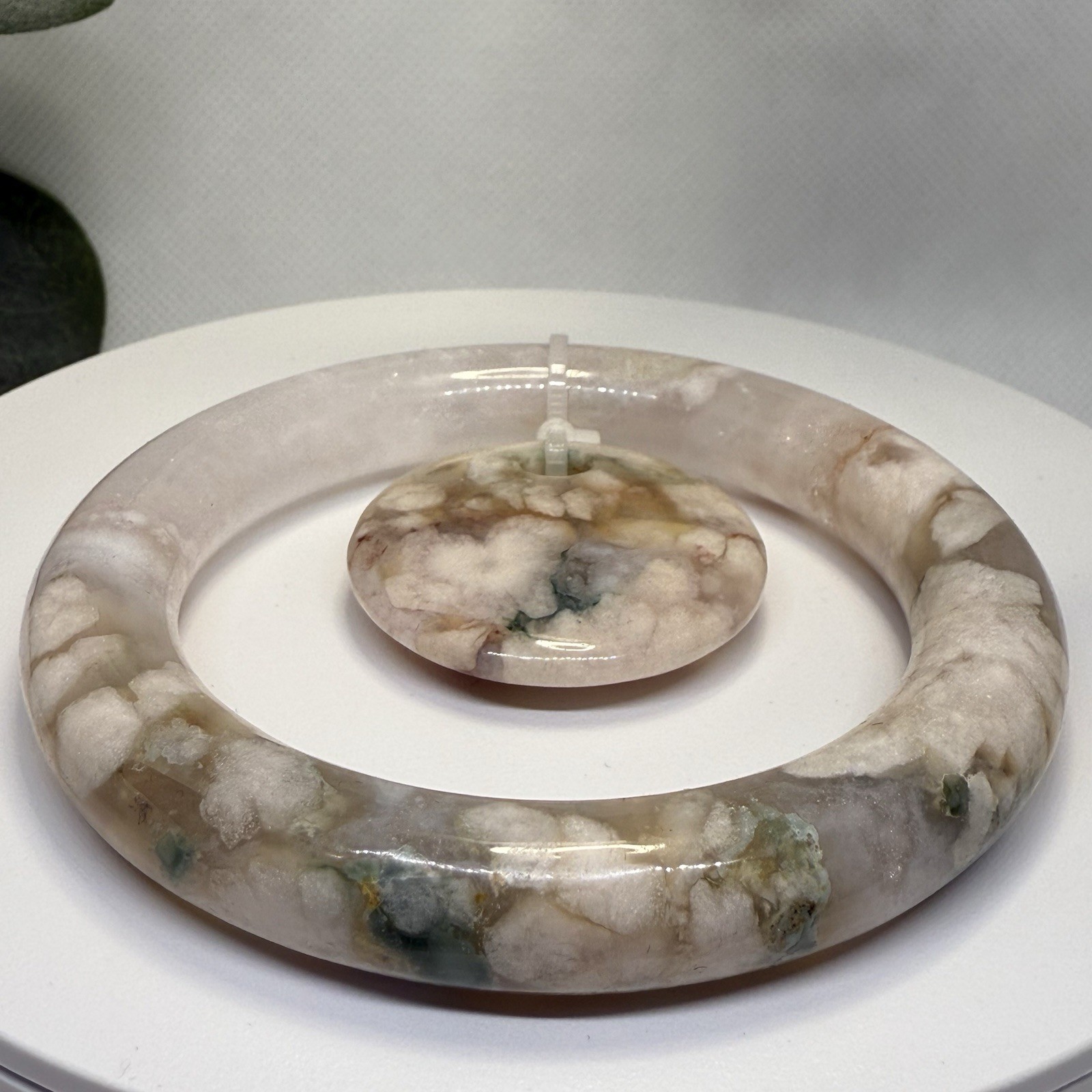 Flower Agate Hard Bangle Size 57/34.7MM Width 10.7/7.8MM