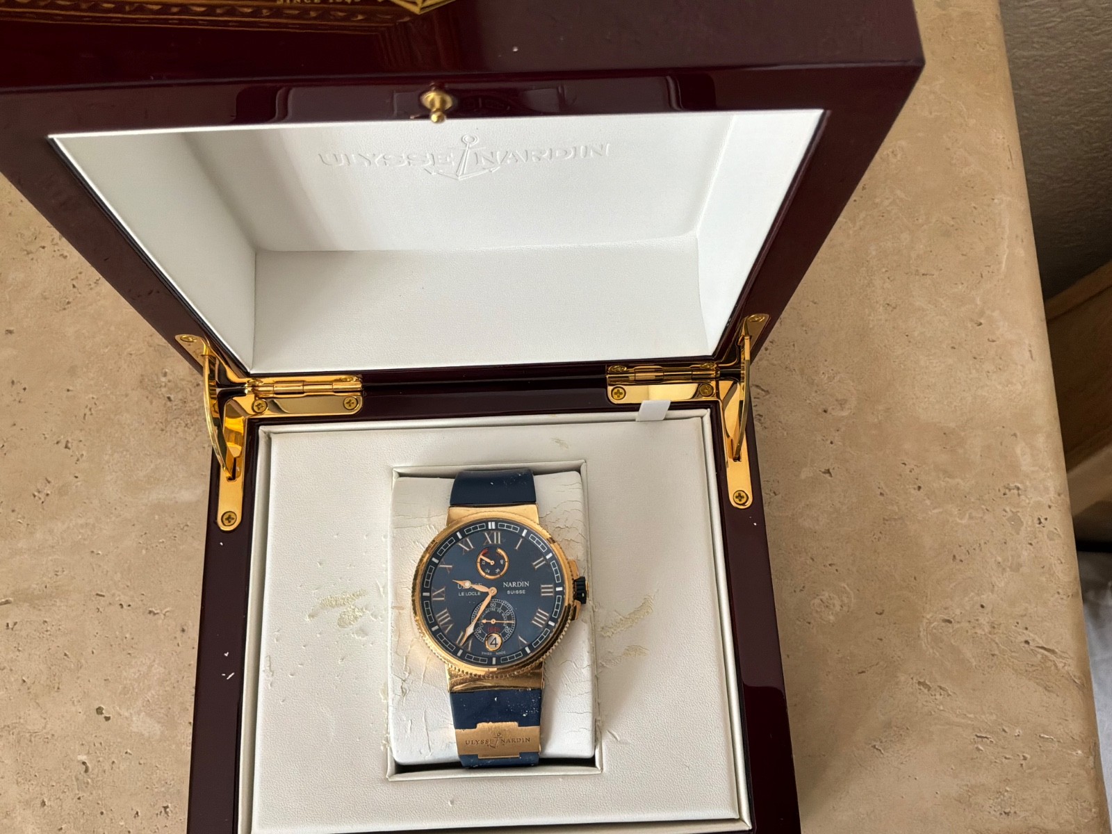Ulysse Nardin Marine Mens Gold Watch. Cosc# UN118-1012731