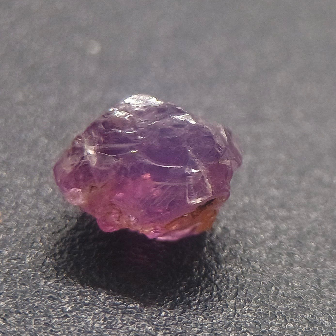 NATURAL AUSTRALIAN Spinel Fancy Vivid Lavander Purple 2.11ct Tasmanian Rough Gem