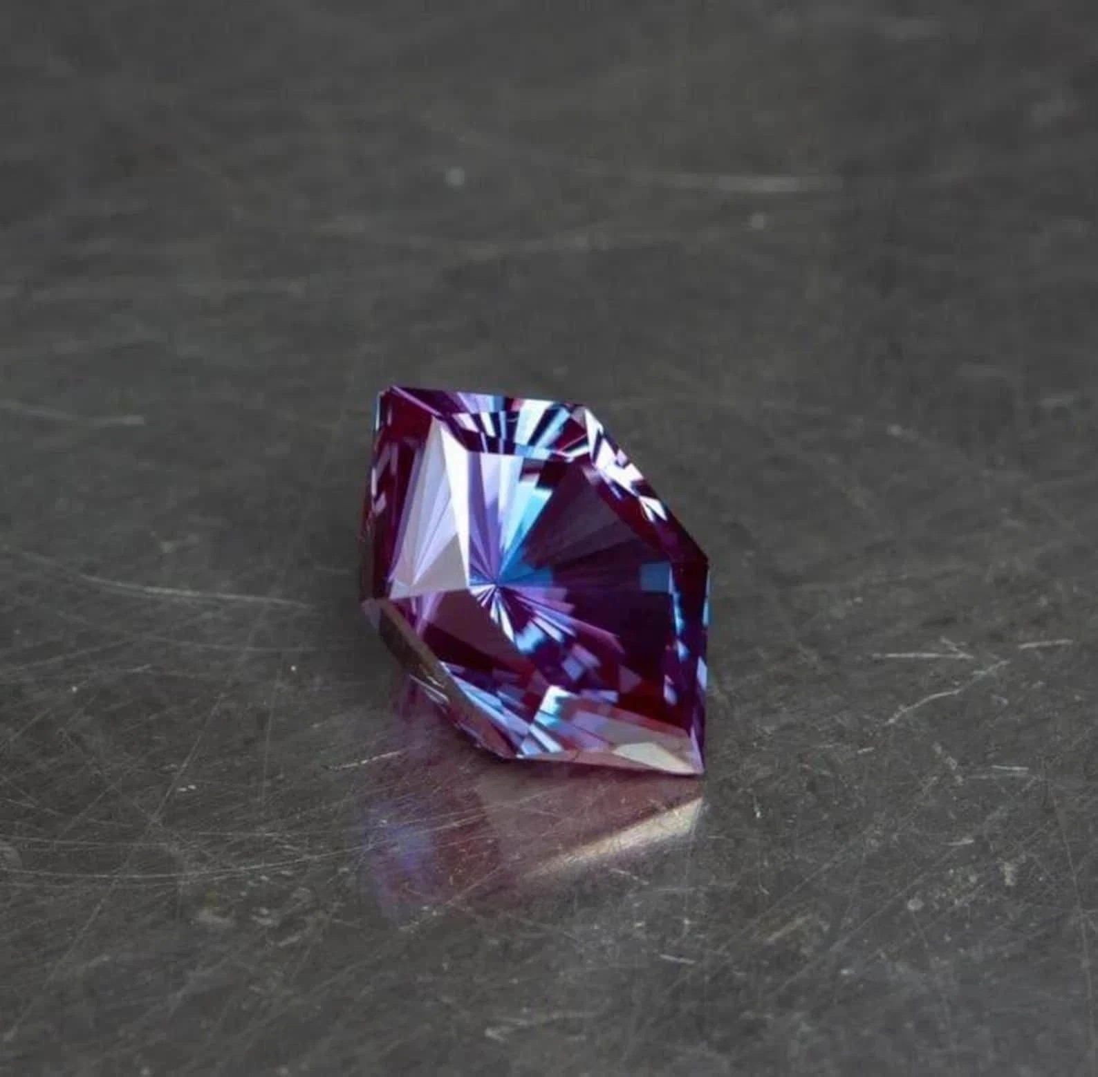 Certified 15 Ct+ Natural Alexandrite Color Change Fancy Cut Loose Gemstone