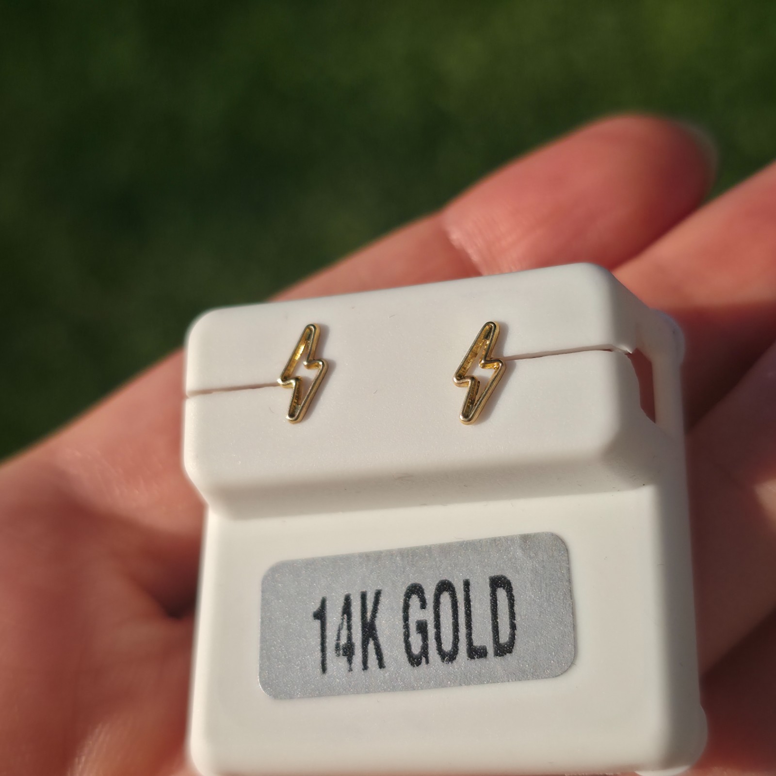 7.8mm Solid 14K Real Yellow Gold Lightning Bolt Stud Earrings