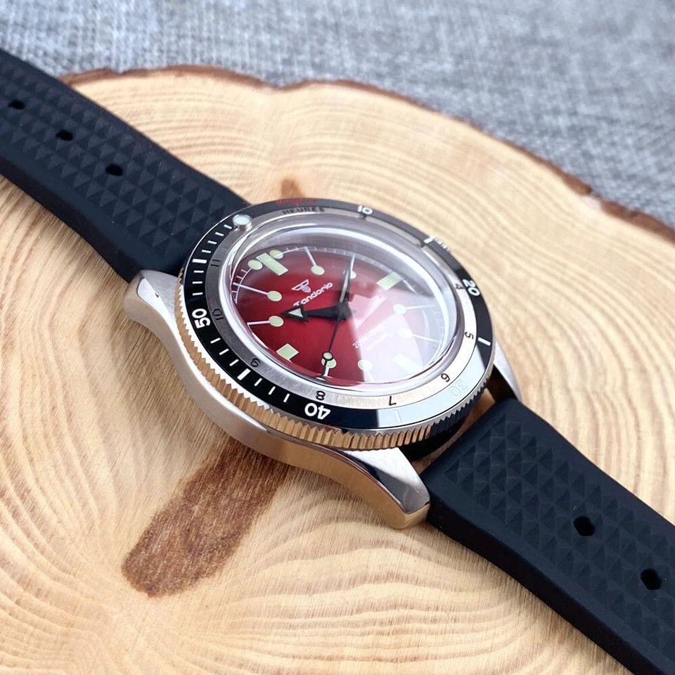 20ATM Diver Tandorio 40mm Sapphire Red Blue Japan NH35A Automatic Men Watch Lume