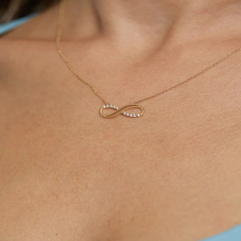 Round Cut Simulated Diamond Stunning Infinity Pendant In 14K Yellow Gold Plated