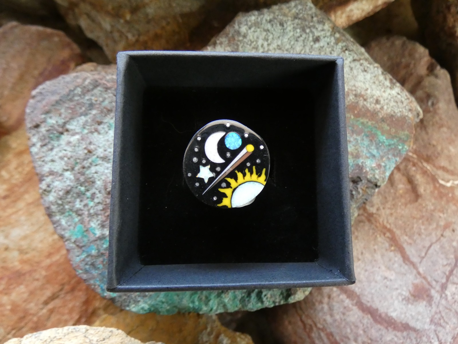 Sun Stars Micro Inlay Gemstone Aluminum Sterling Silver Alloy Size 10 Ring AS75