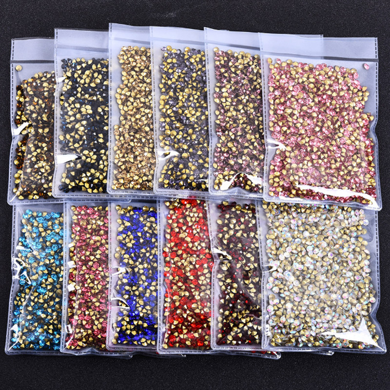 Wholesale Top Quality Czech Glass Crystal Rhinestones Round Pointed Foiled Back