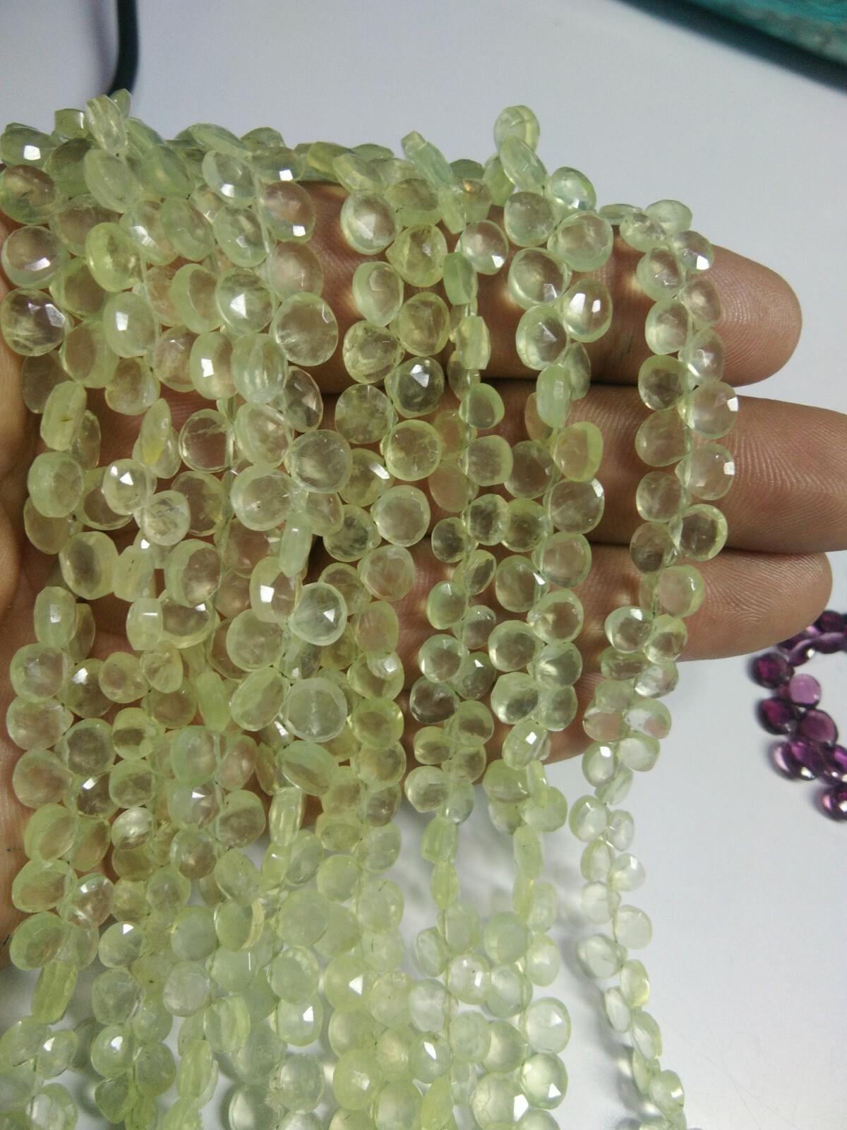 AAA PREHNITE GEMSTONE HEART BRIOLLETE FACETED 7-7.5 MM BEADS 7″ STRANDS