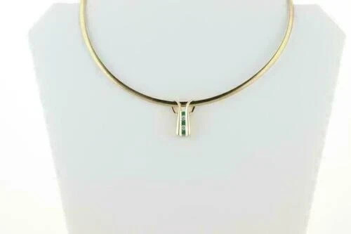 0.40CT Round Cut Emerald Diamond In 14K Yellow Gold Finish With Chain Pendant