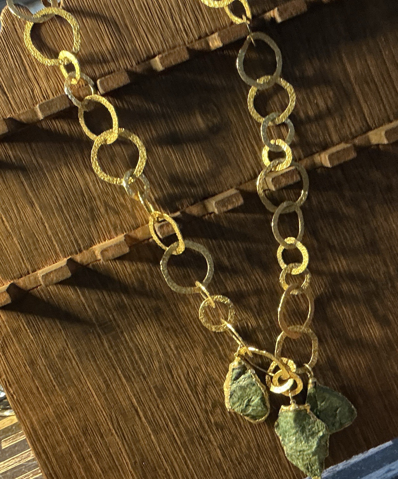 Gold Tone Oval Link Chain Statement Necklace Green Charm Drop Pendant