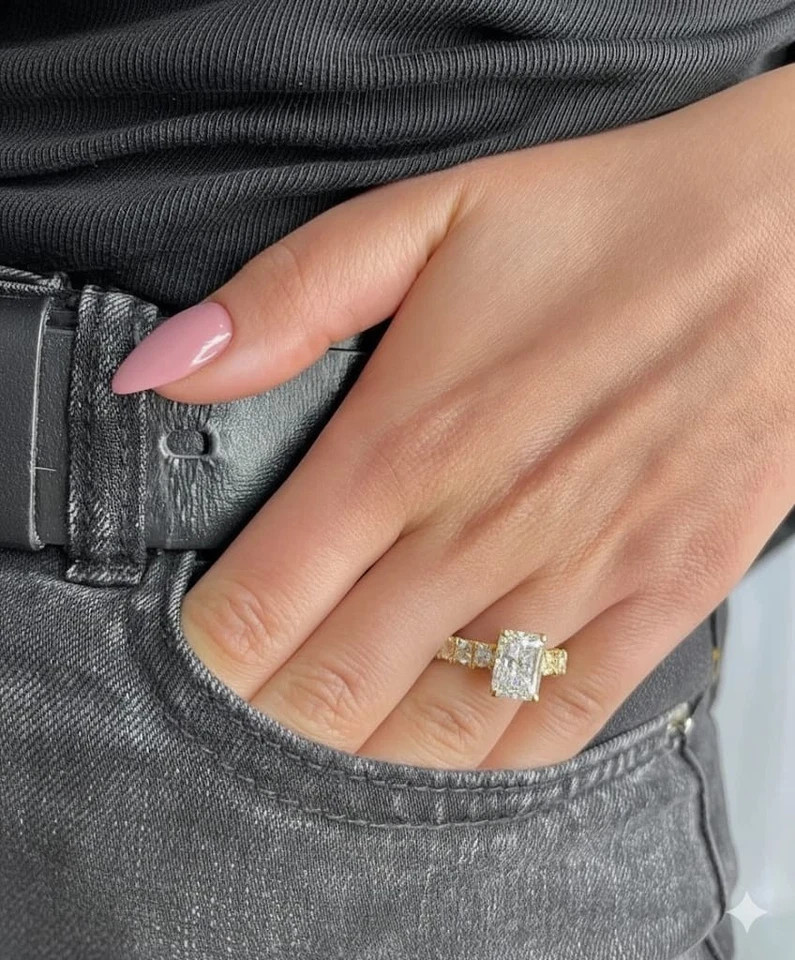 Diamond Ring Radiant Cut 14k Yellow Gold Lab Grown IGI Certified 4 Ct VVS E F