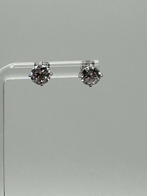 Brilliant Round Synthetic Gemstone Stud Earrings 925 Sterling Silver TG 2ctw
