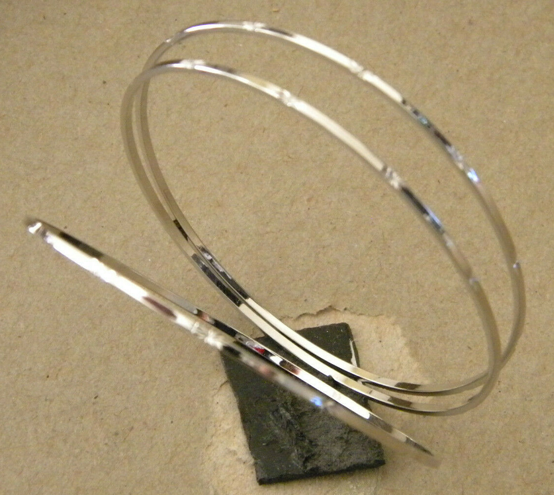 Lady’s Rhodium Plated Bangle Bracelets Set of 3 1.5mm Wide Fashion Jewelry