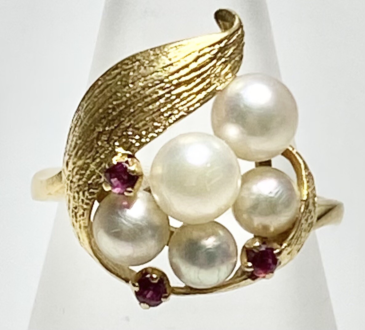 18K MIKIMOTO 4.2 MM-5.4 MM CULTURED PEARL RUBY RING VINTAGE K18 SIZE 6.5 (C31C)