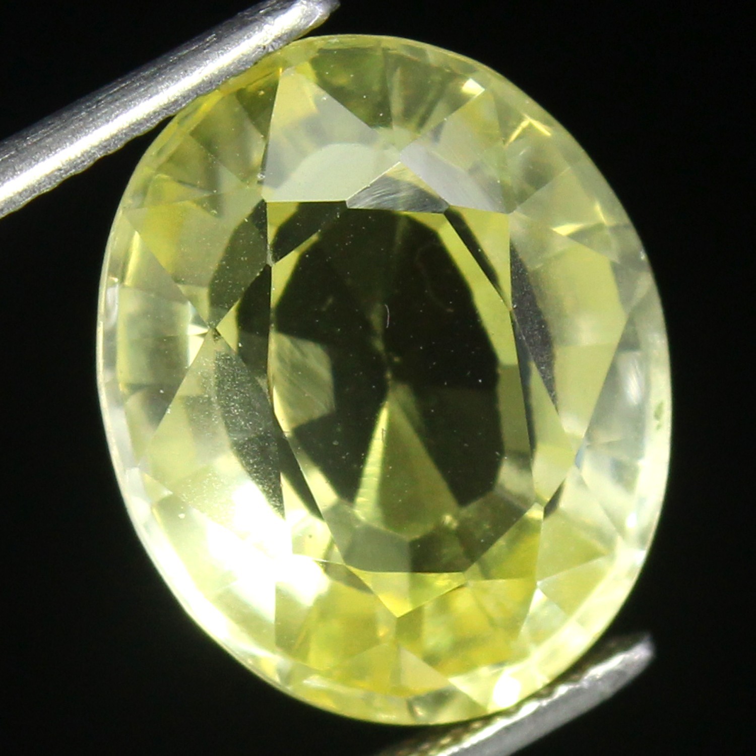 Natural 11.85 Ct Certified Ceylon Yellow Sapphire 15×12 MM Oval Shape Gemstone