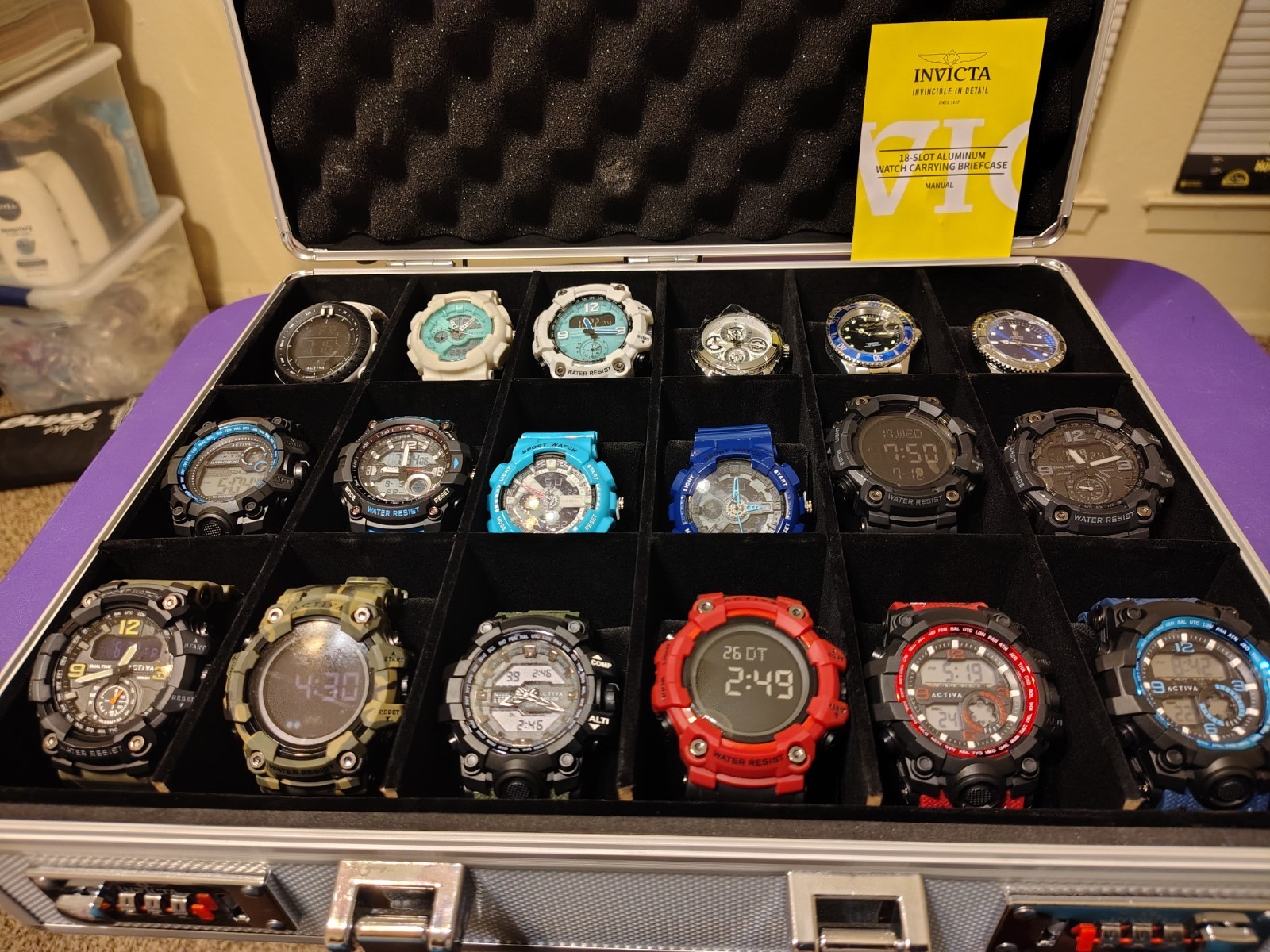 Activa Lot of 18 Assorted Adult Wristwatches with Carrying Case f/$475 Or $40ea