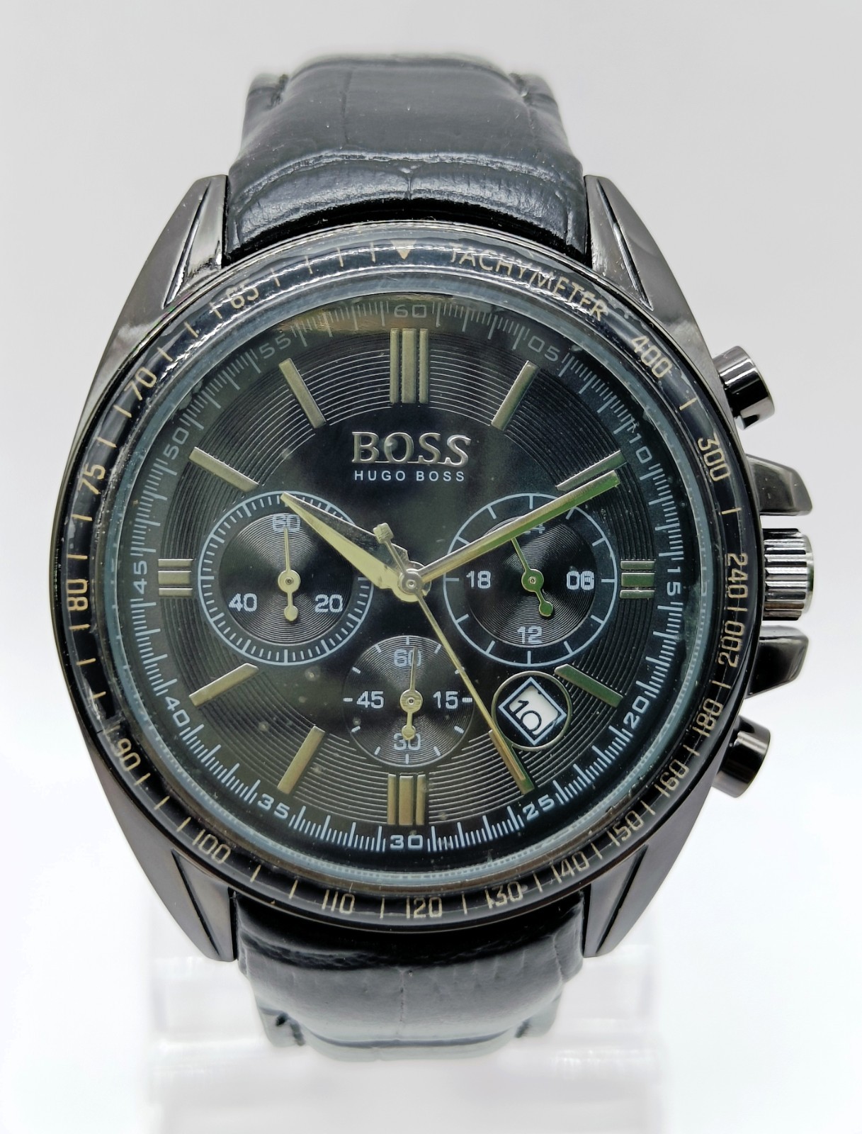 Awesome Hugo Boss Date Indicator Chronograph Quartz Analog Men’s Wrist Watch