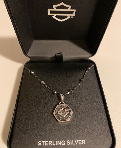 Harley-Davidson Women’s 16 in. Hematite Hexagon B&S Chain Necklace 34N00175