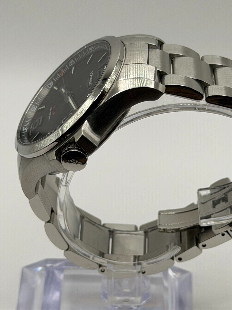 Longines Conquest V.H.P. – Pristine – Full Set – Stainless – Swiss Quartz – 41mm