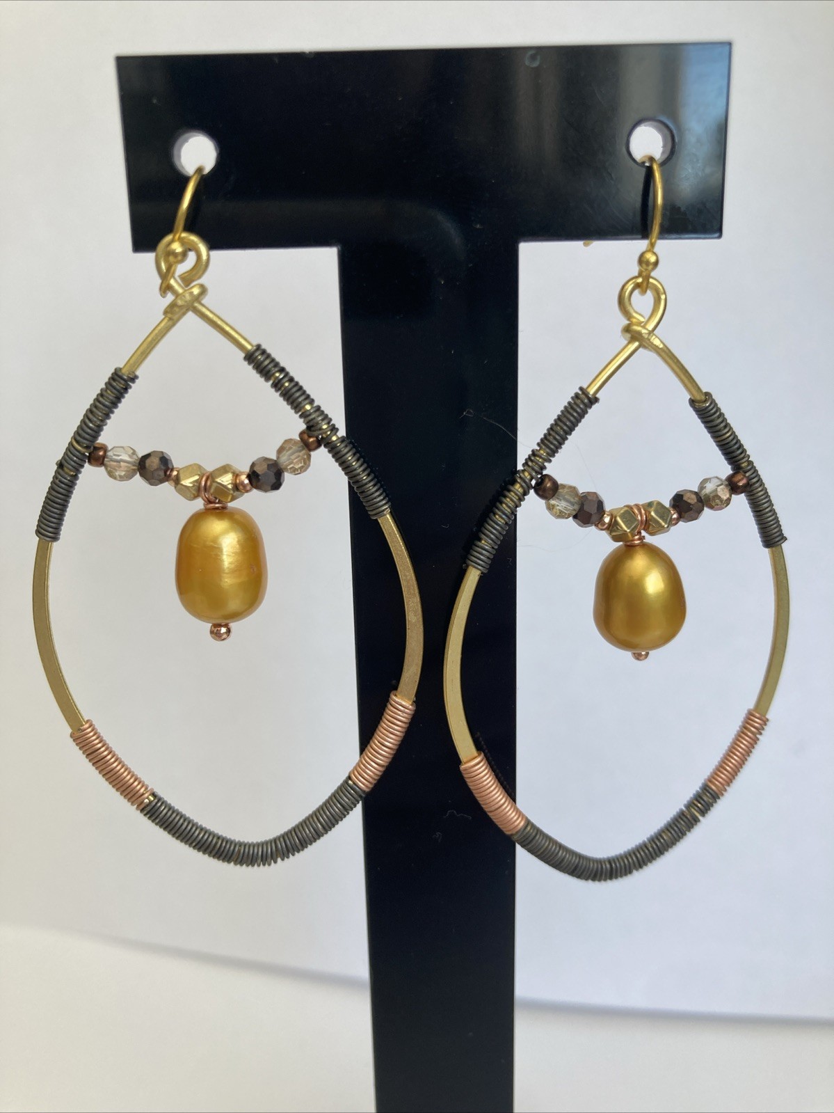 Vintage Metal Earrings Made In Thailand Wire Wrapped Large Pearl See Description