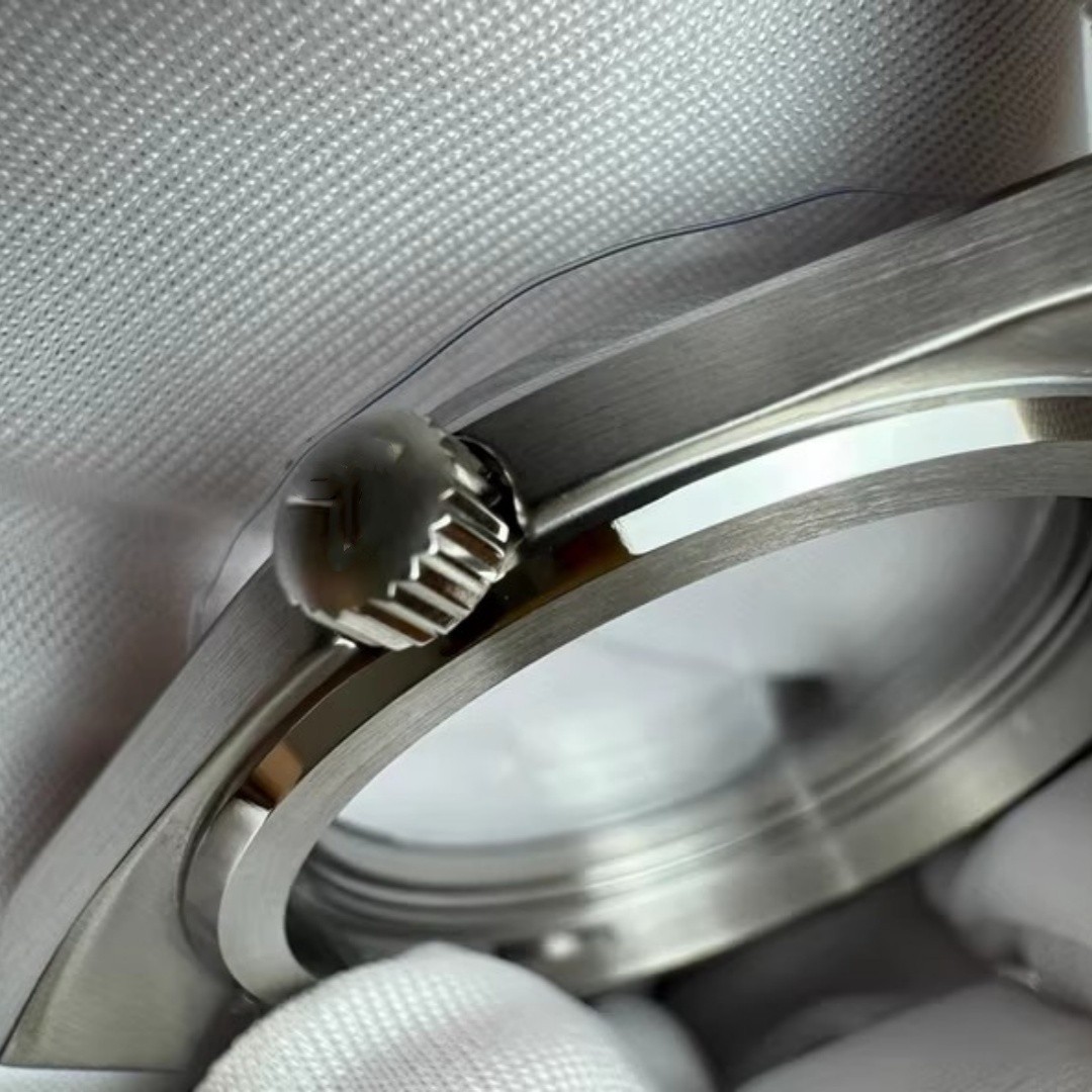 After-sales Accessories: DIY Watch Kit + Dial + Hands For 2824 c07111 Movement