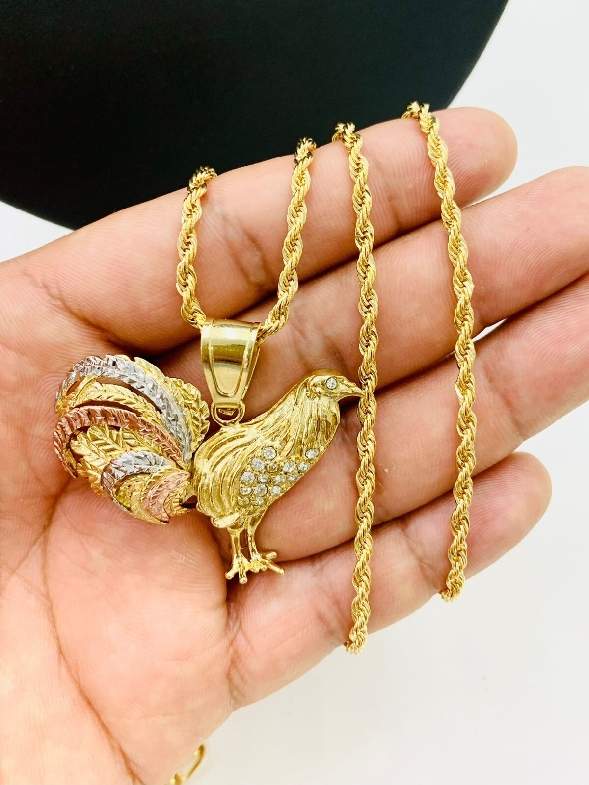 Mens Rope Chain Chicken Rooster Pendant Necklace 24″ for Good Luck & Protection