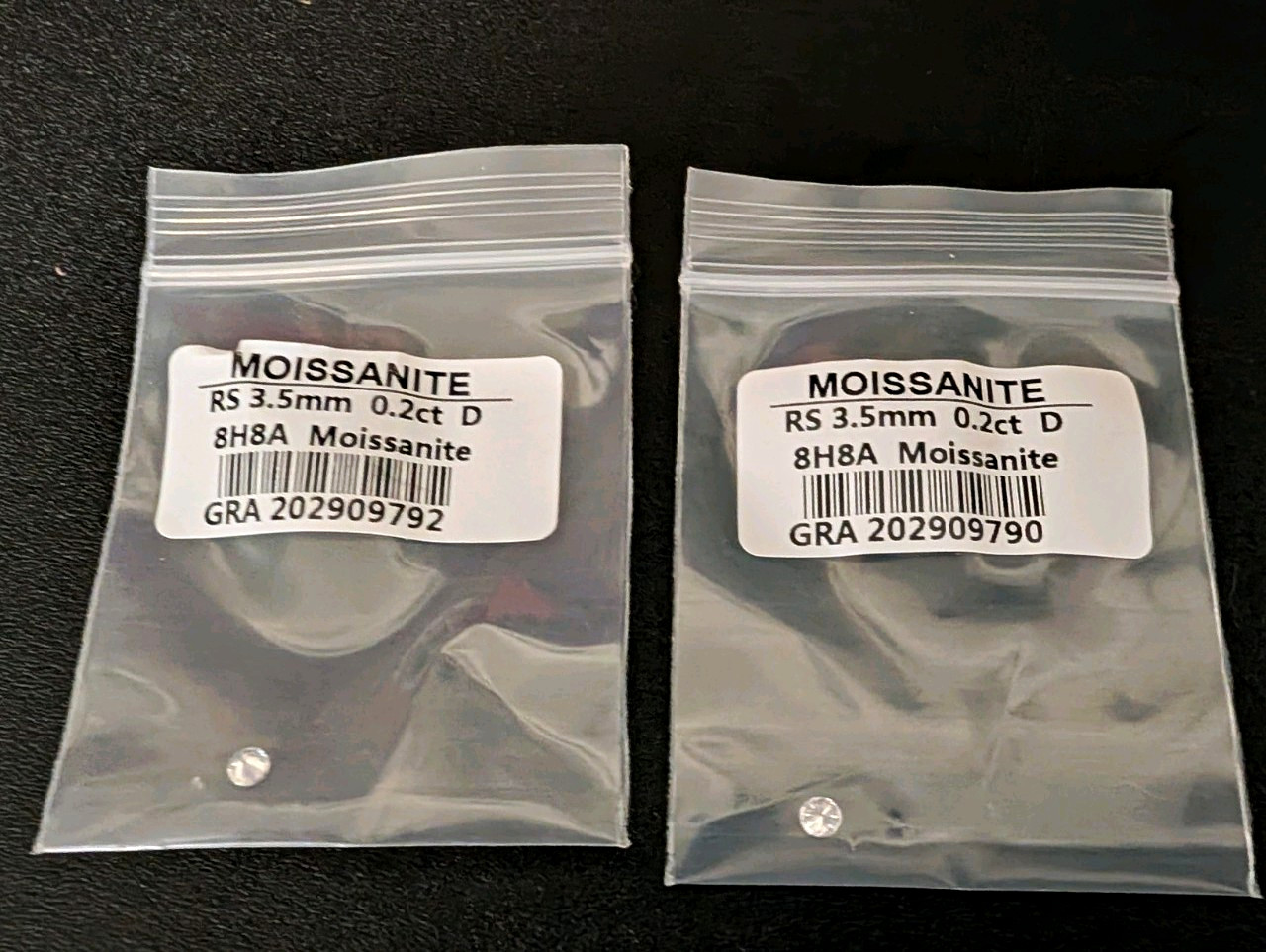 2pcs Round Lab-Created Moissanite 3.5mm 0.2ct White/Colorless GRA