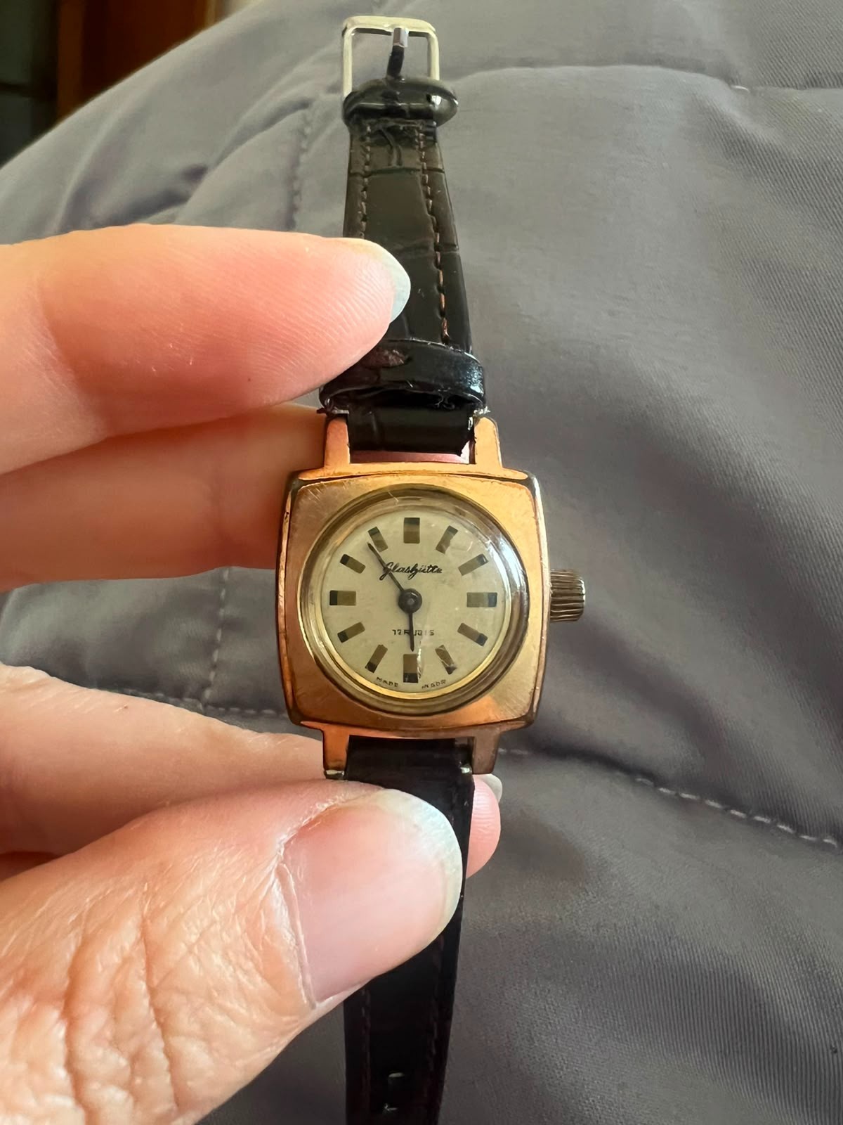 Vintage Glashütte 17 Rubis Ladies Watch Made in GDR Gold Plated