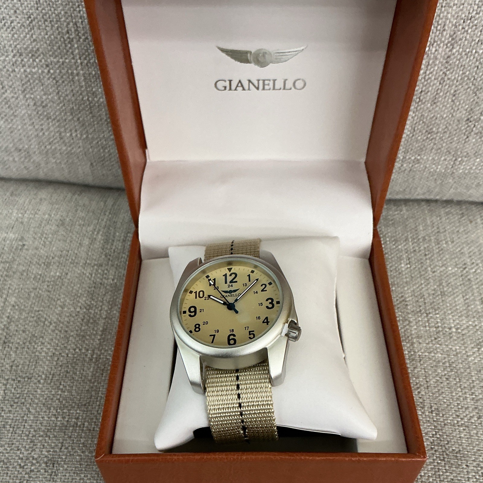 Gianello Heritage Navigator Quartz 40mm Beige Dial Nylon Strap Box Papers