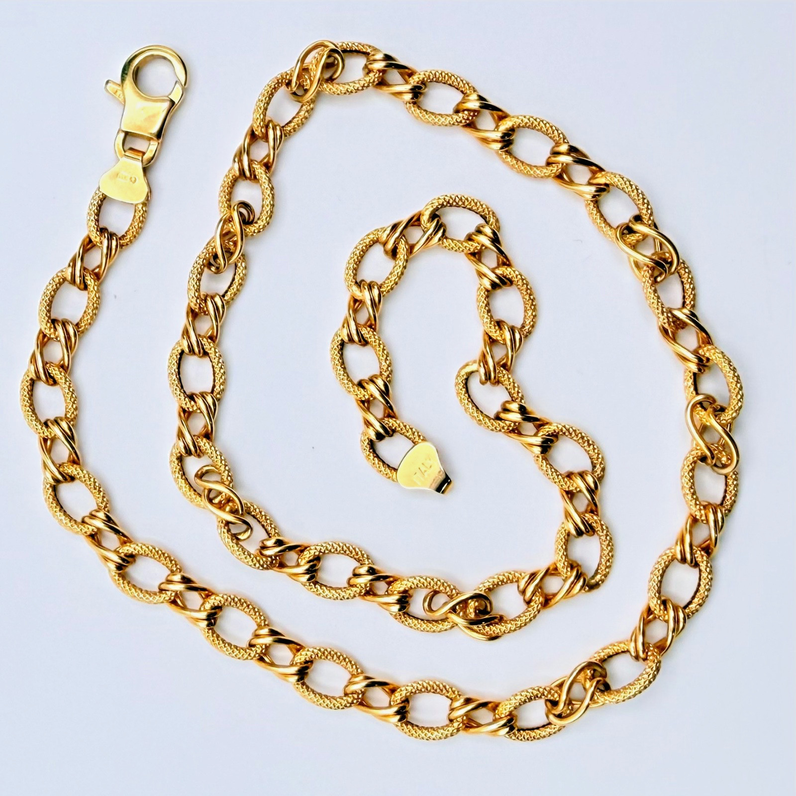 UNOAERRE 14K Gold Necklace Italy 1AR Textured Oval Link Collar 17” 12.22g 6.7mm