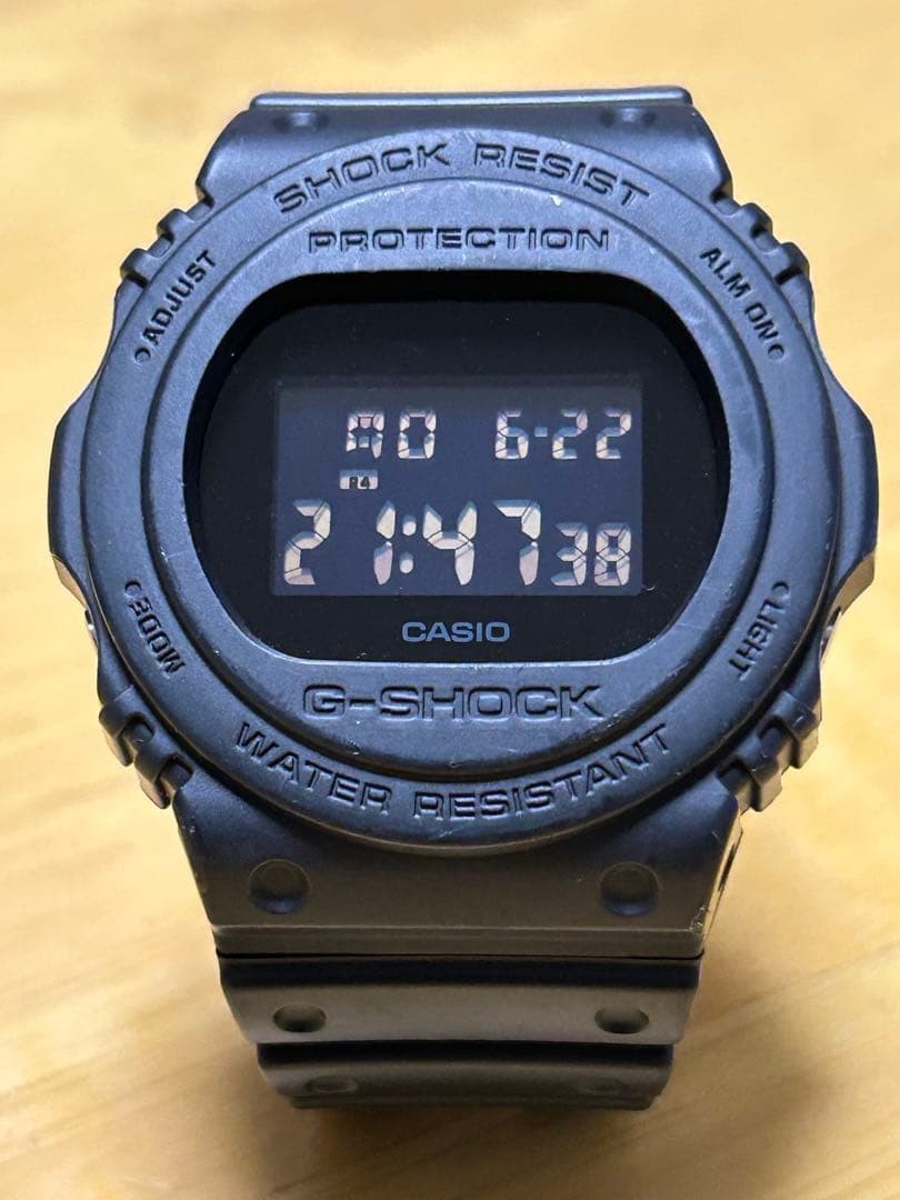 casio G-SHOCK G-Shock DW-5750E Inverted LCD Good operation