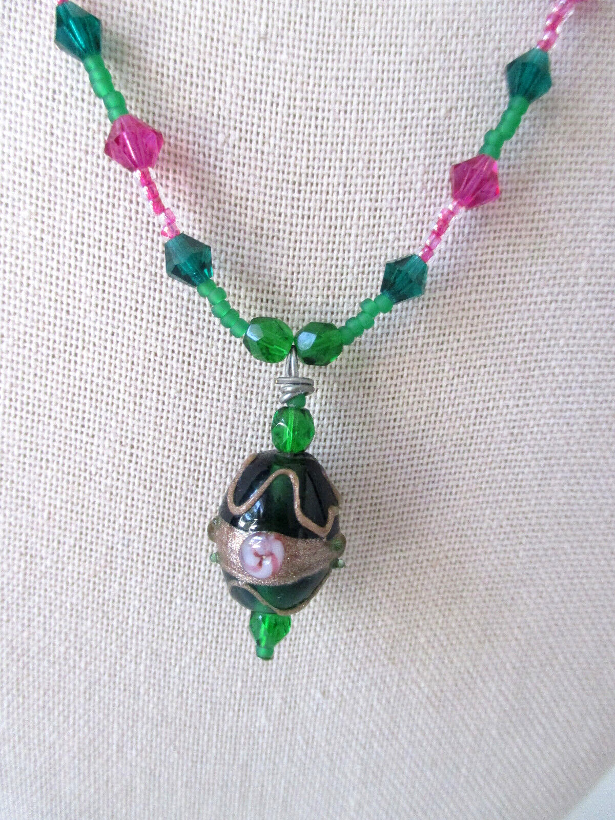 Beaded Necklace Dark Green Bronze Tone Barrel Pendant Green & Pink Beaded Chain