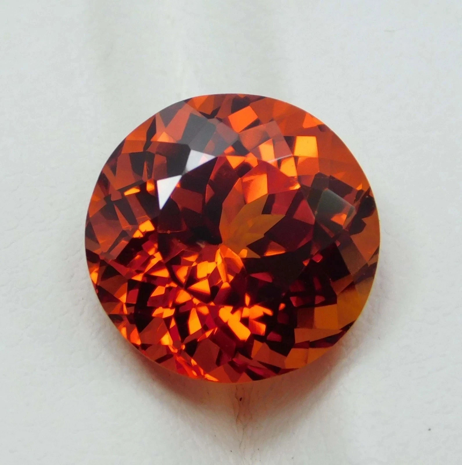 Natural Certified AA+ Spessartite Garnet 10 Ct Fiery Orange Round Cut Gemstone