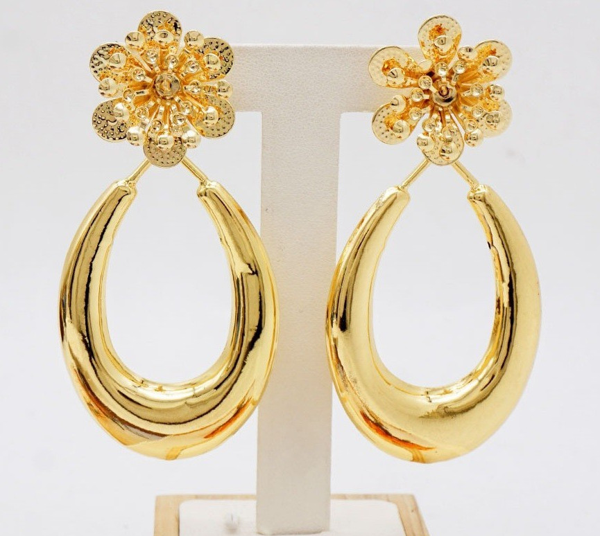 Gold Tone Teardrop Dangle Drop Earrings, Metal, Flower Stud Top, Lobe.