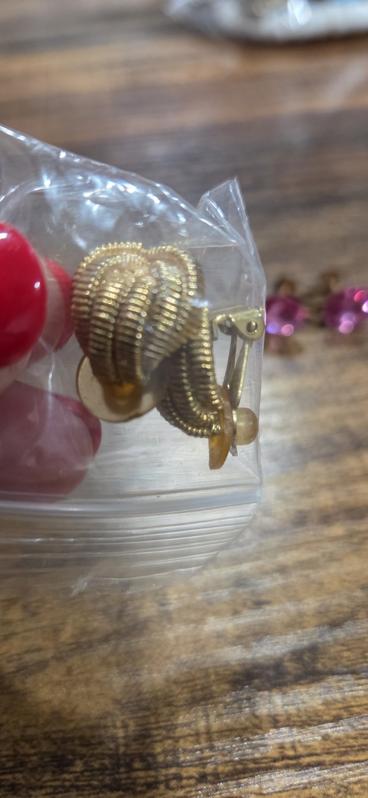 Vintage Gold Tone Non-Pierced Screw Back Stud Earrings Pink Round PStones
