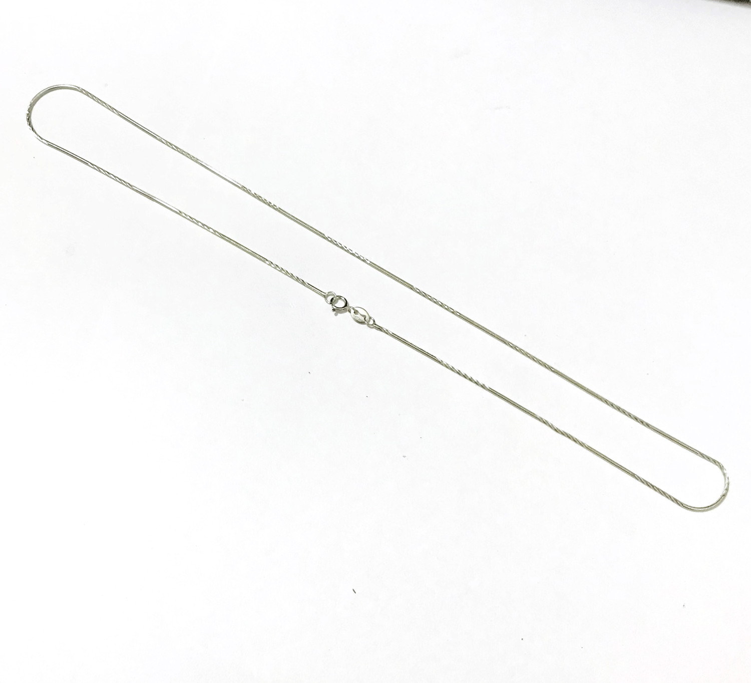 925 Sterling Silver Plated 18 Inch Width Chain 1mm Gift For Man ,Girls ,Woman