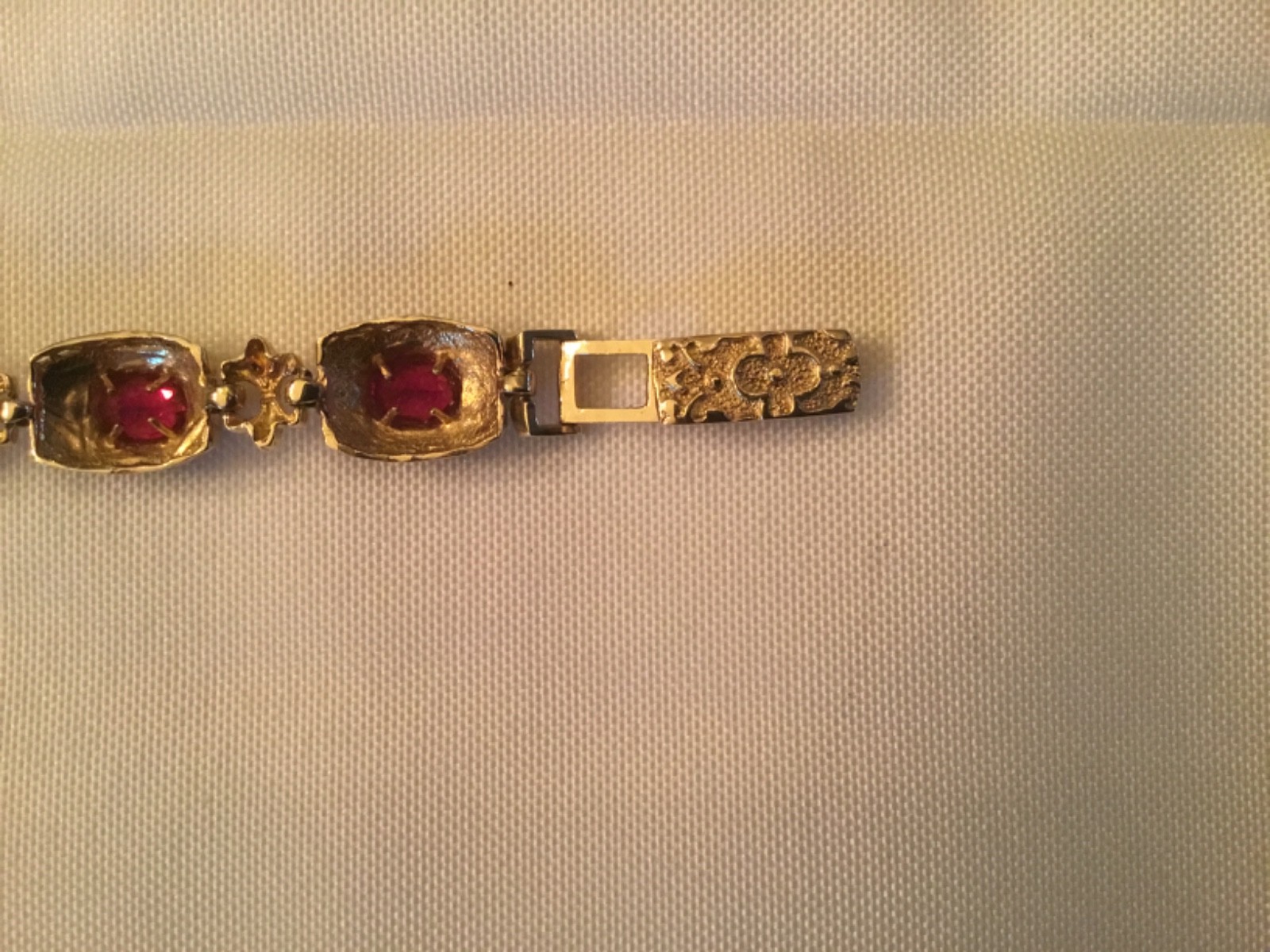 10KT Synthetic Ruby Bracelet -18.52 Grams- Adjustable Clasp- Wear or Scrap