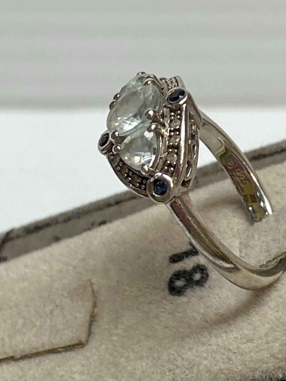 Sterling Sliver 925 Ring W/3 Aquamarine & 4 Sapphire Accents