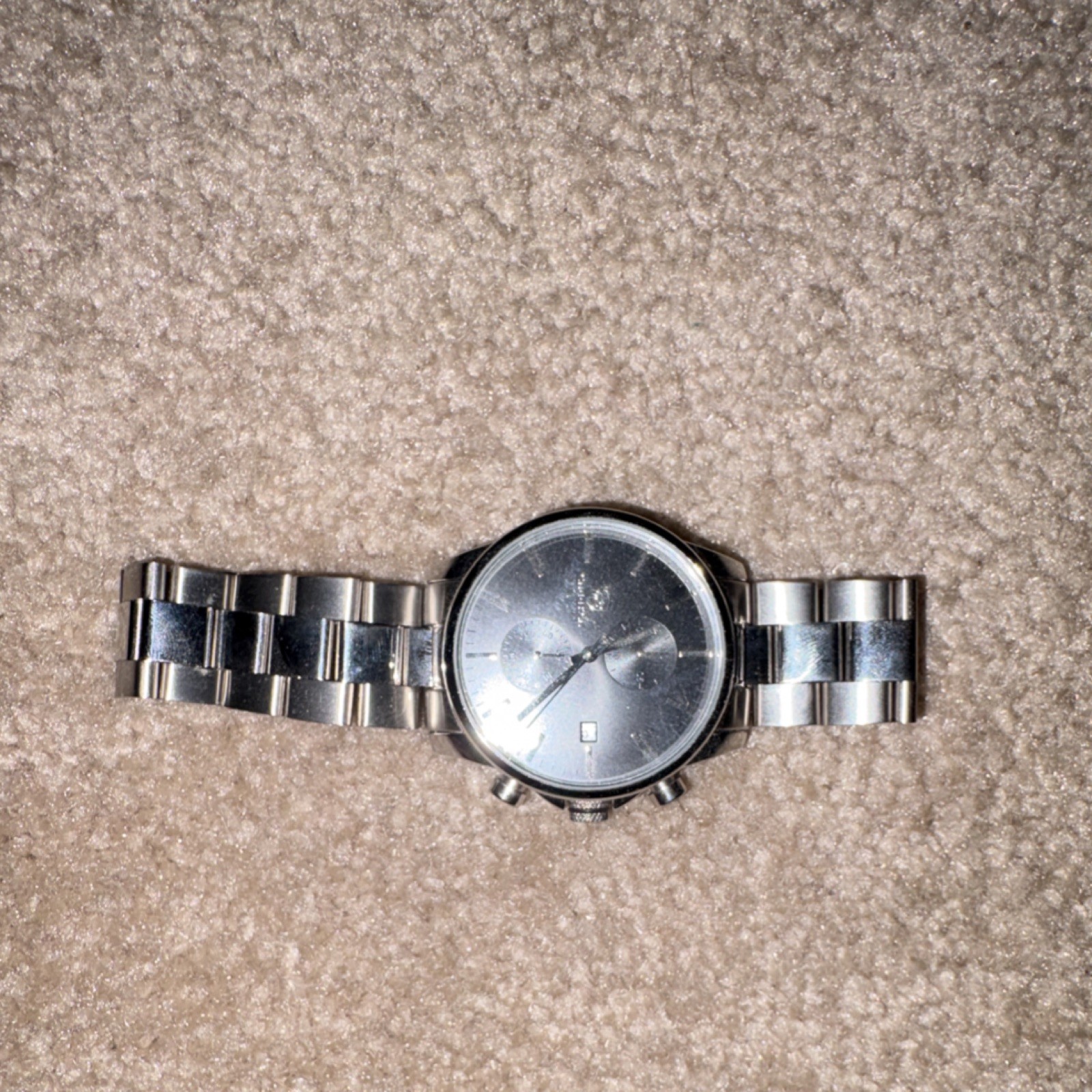 Silver Metal Analog Wristwatch Round Stick Index Bracelet Solid Dial
