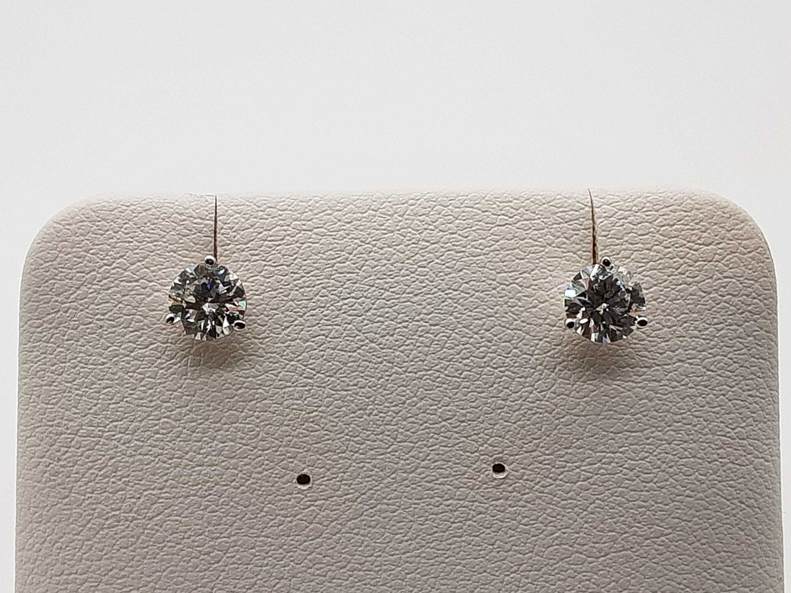 0.98 Cttw Lab Grown Diamonds 14k White Gold 0.7g Stud Earrings Do0726orxde